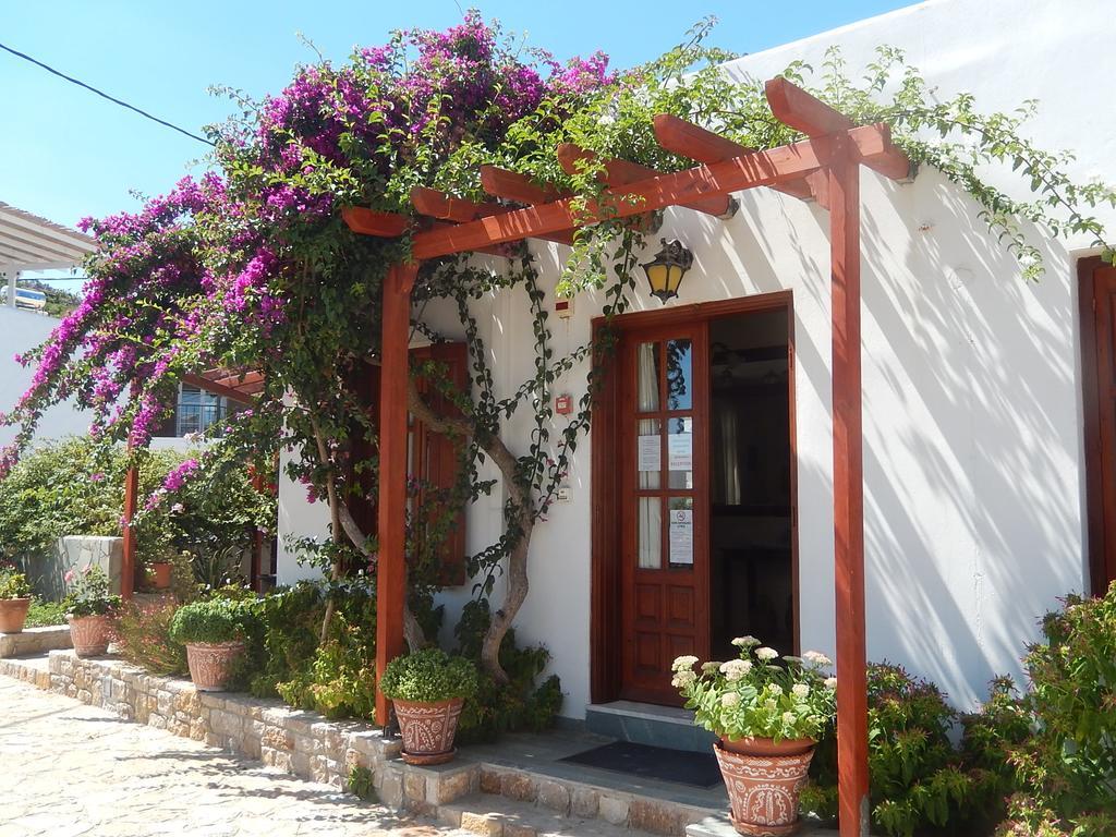 Deidamia Hotel Skyros Luaran gambar